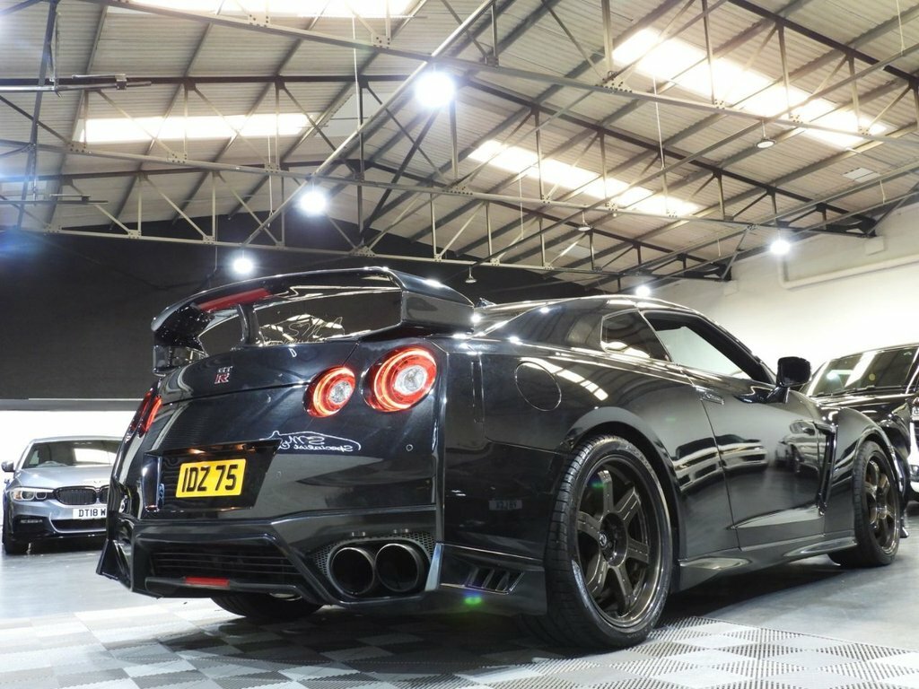 Nissan GT-R Prestige Black #22