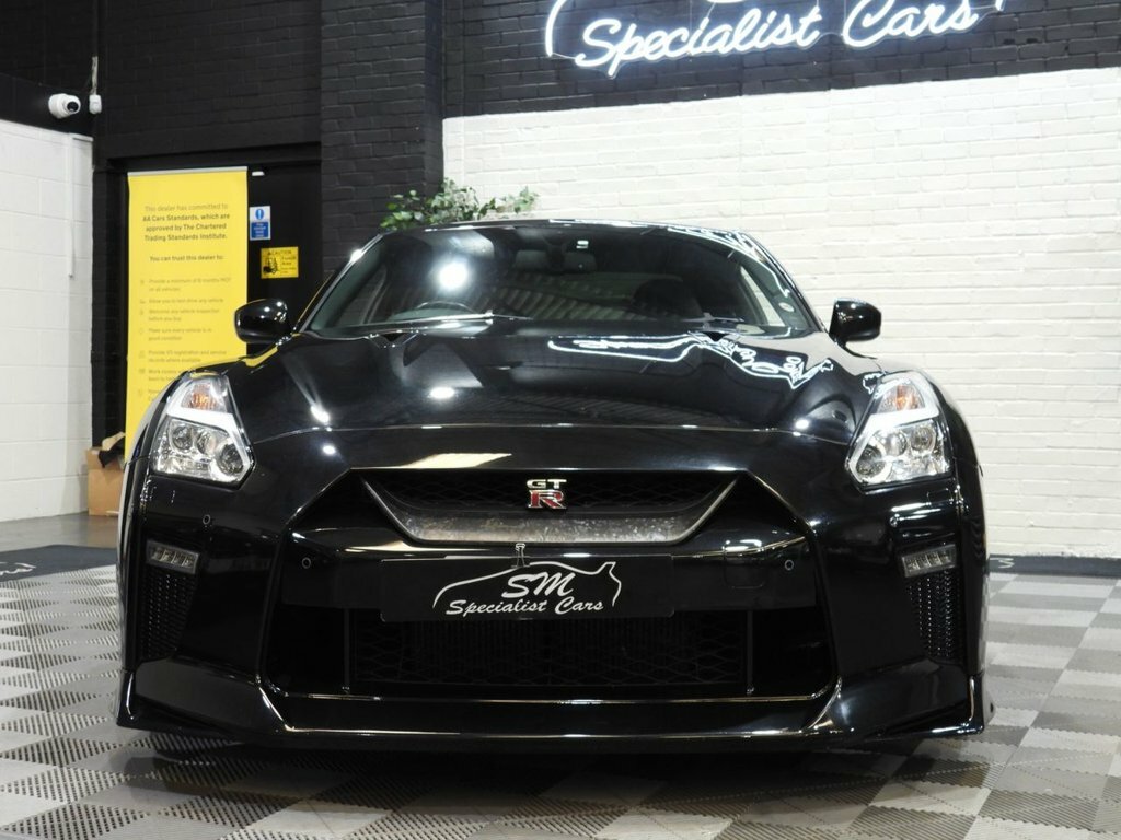 Nissan GT-R Prestige Black #10