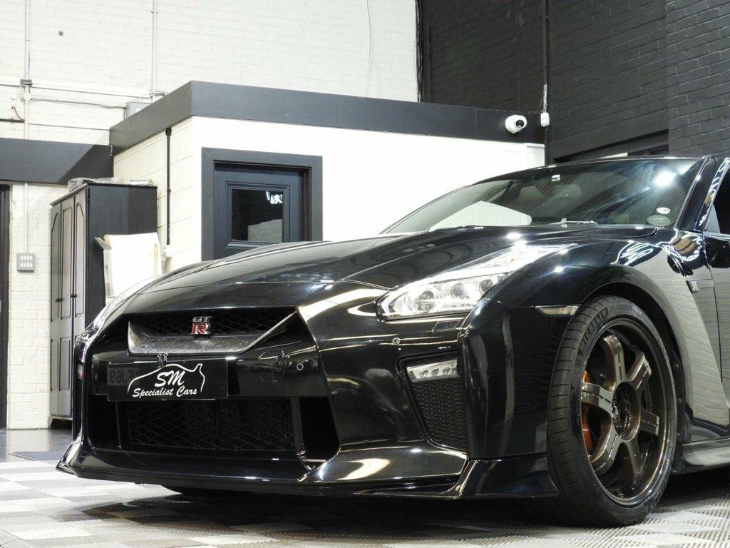 Nissan GT-R Prestige Black #13