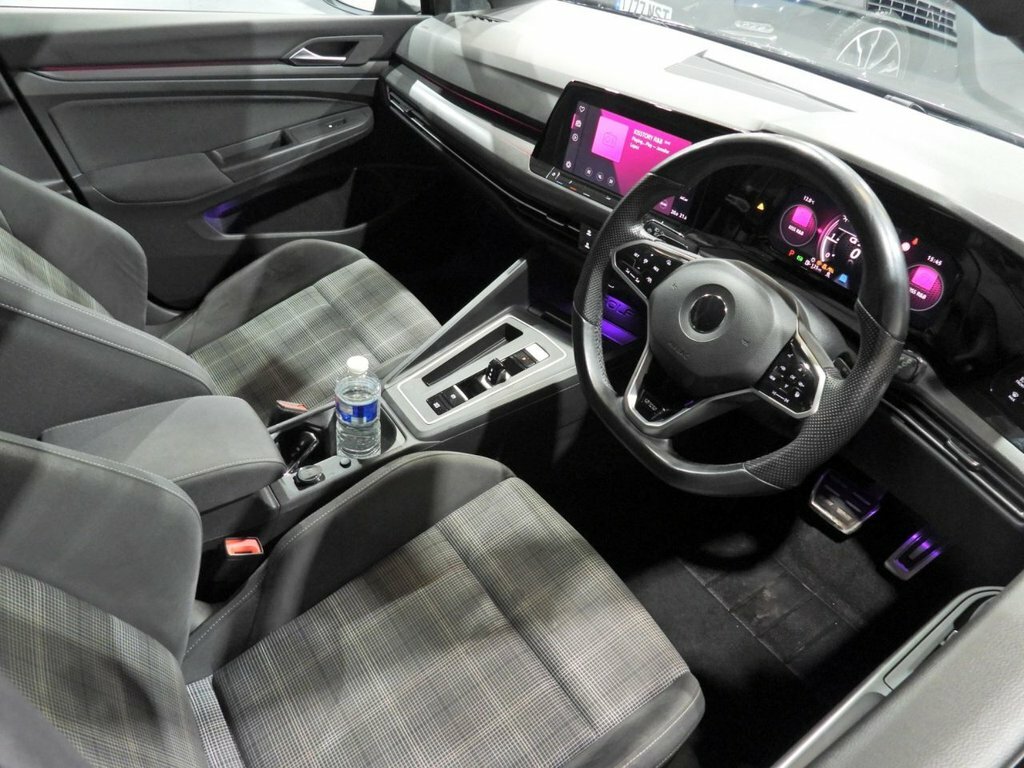 Volkswagen Golf 2L Gtd FD70BFU Black #4