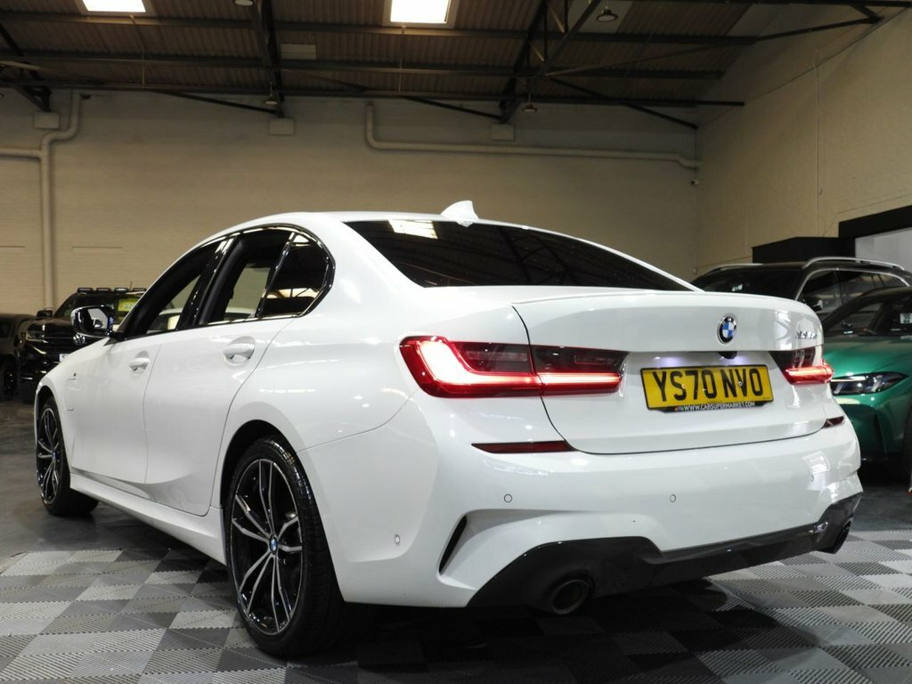 BMW 3 Series 2L M Sport YS70NVO White #2