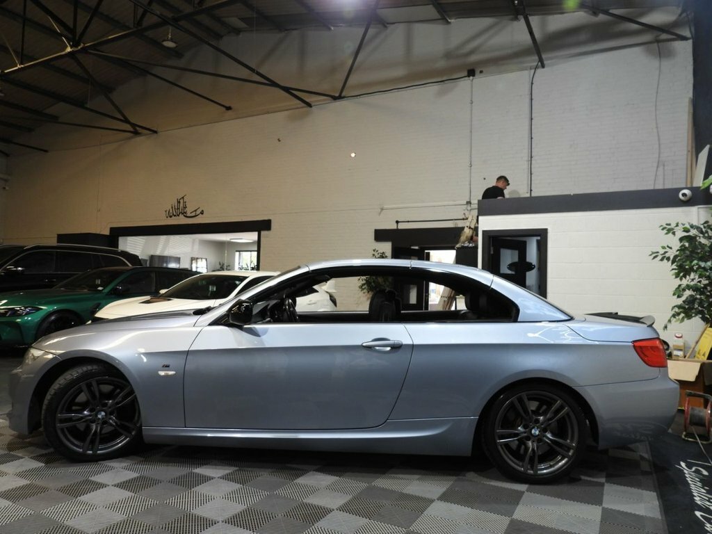 BMW 3 Series 3L M Sport YH11FZL Blue #5