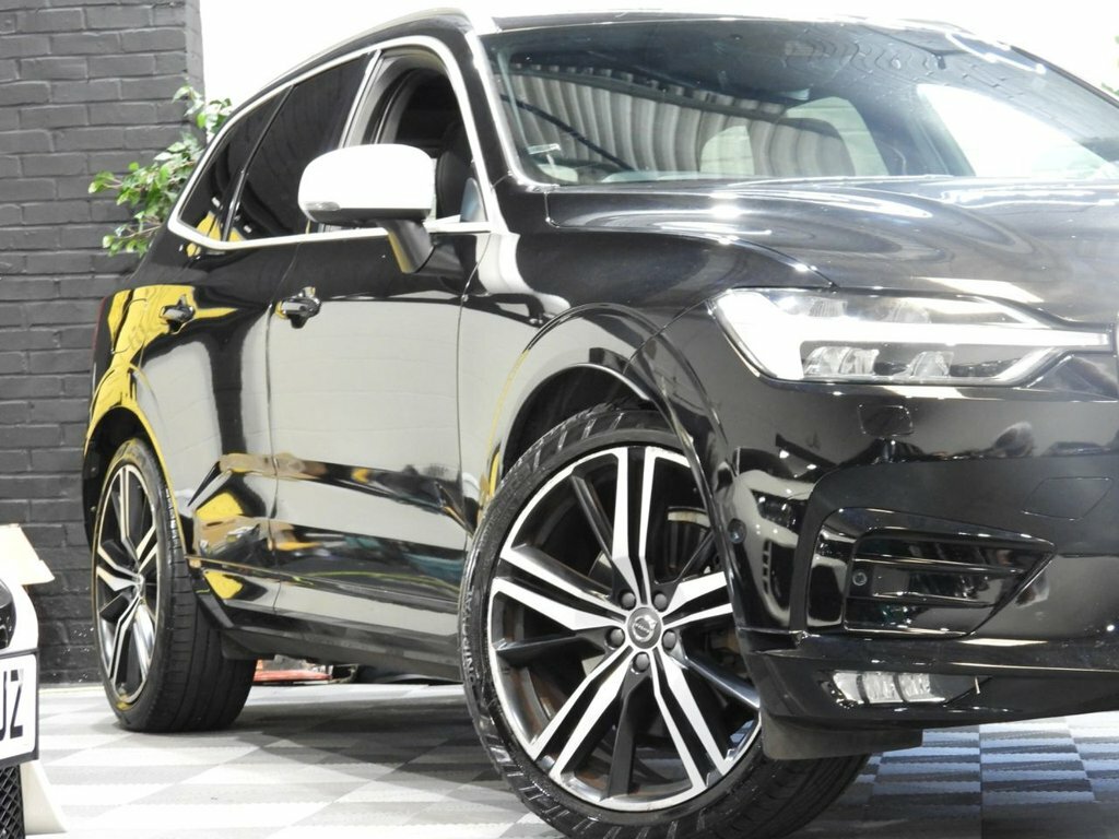 Volvo XC60 2L R-design Pro ML19EKP Black #4