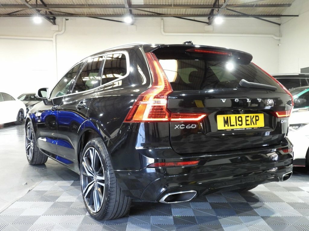 Volvo XC60 2L R-design Pro ML19EKP Black #2