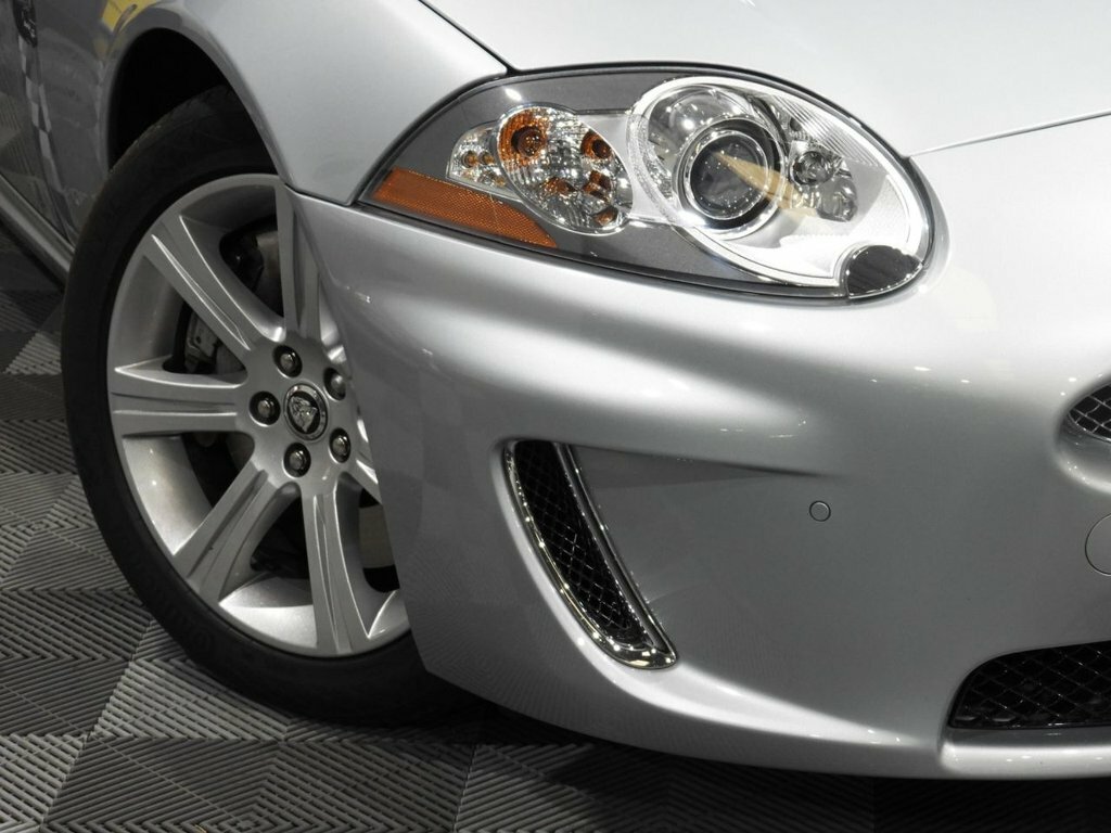 Jaguar XK 5L Null Silver #2