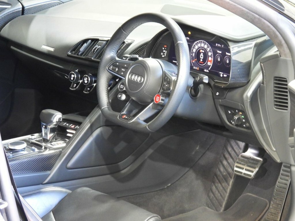 Audi R8 5.2L Performance Carbon Black Black #4