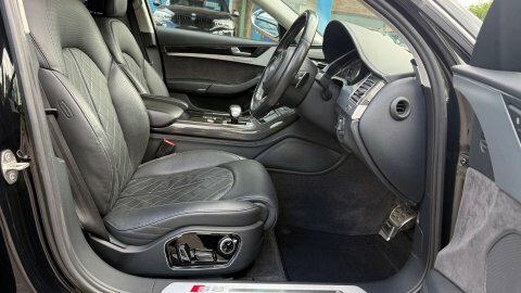 Audi S8 4.0 S8 V8 Black #4