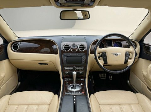 Bentley Flying Spur Saloon #7