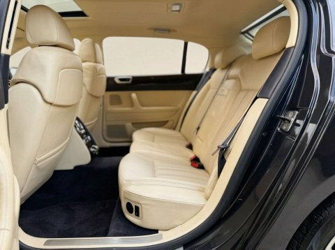 Bentley Flying Spur Saloon #10