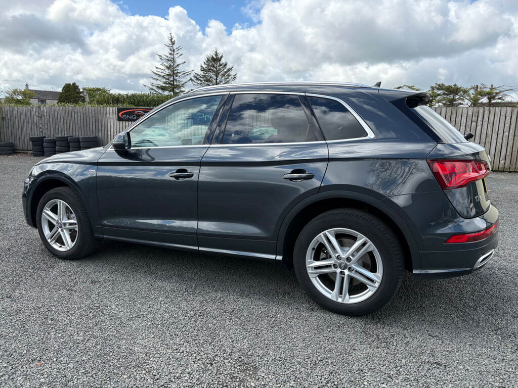 Audi Q5 40 Tdi Quattro S LB20YEJ Grey #2