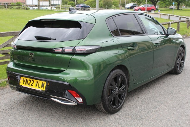 Peugeot 308 Allure Premium VN22VLM Green #3
