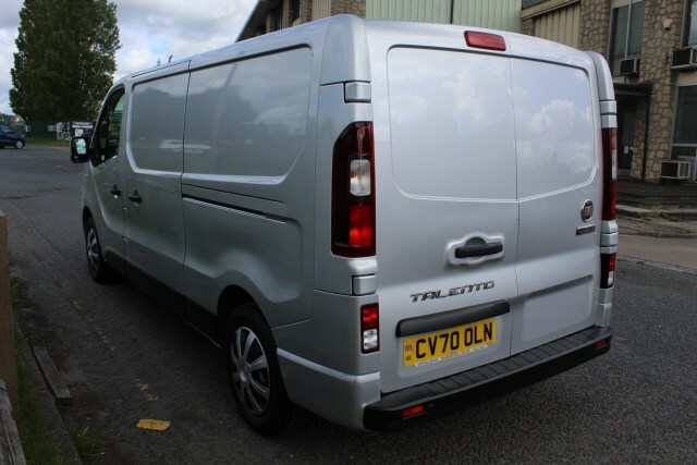Fiat Talento 16V Multijet II Tecnico Silver #5