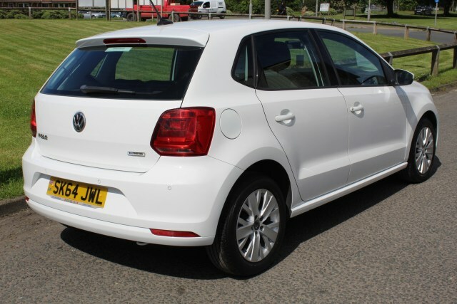 Volkswagen Polo Se SK64JWL White #2