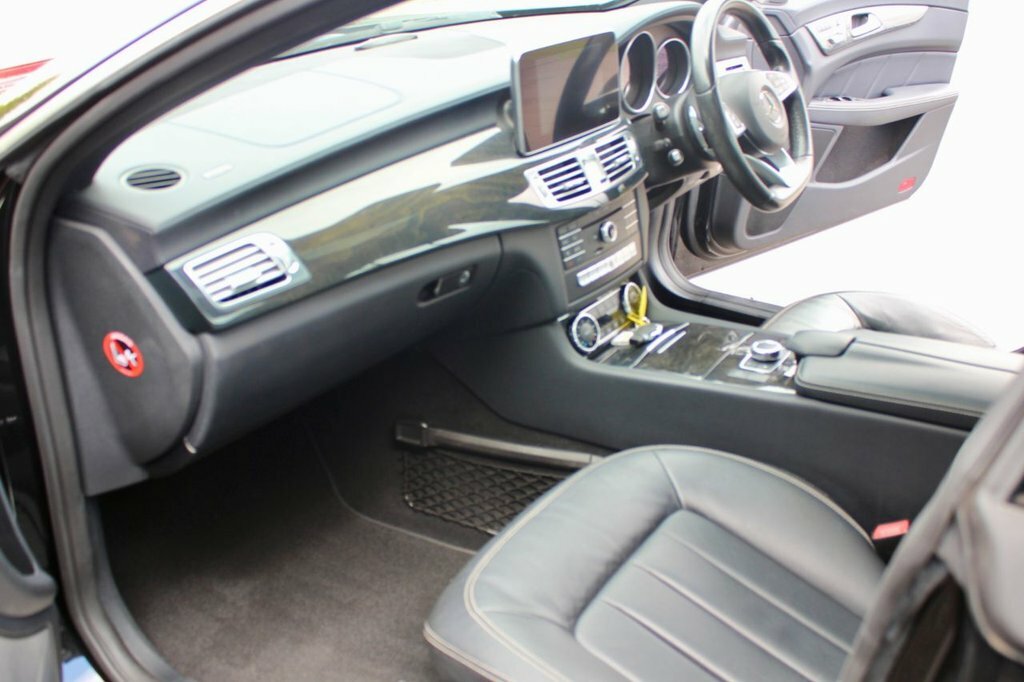 Mercedes-Benz CLS 2L Amg Line PN17YLE Black #5