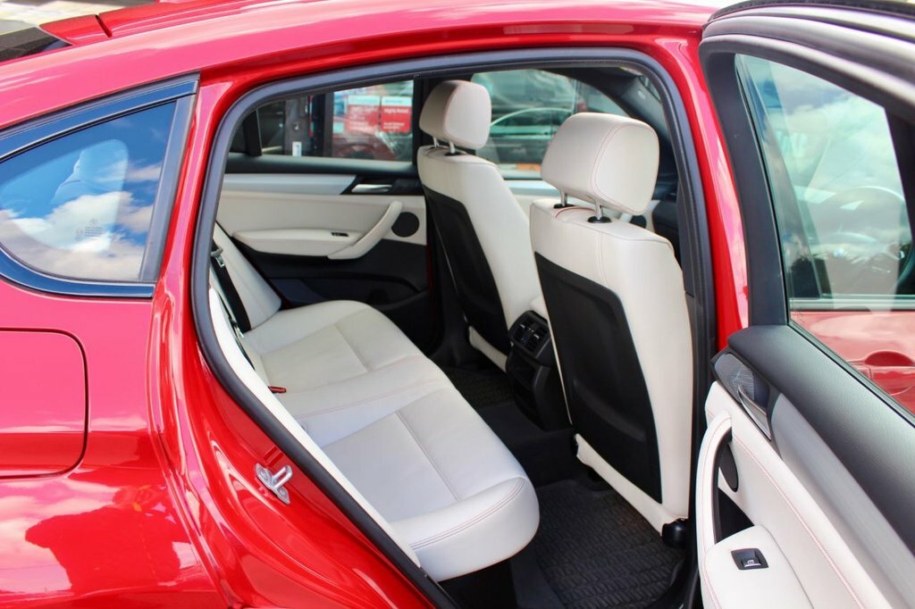 BMW X4 3L M Sport Red #5