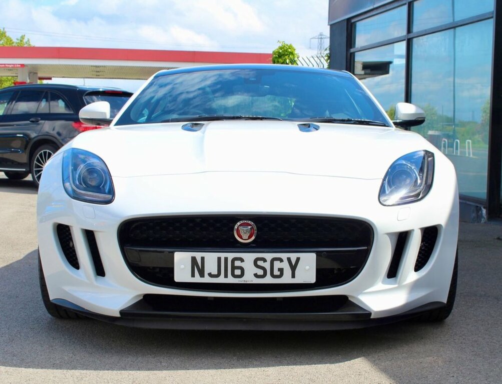 Jaguar F-Type Coupe NJ16SGY White #2