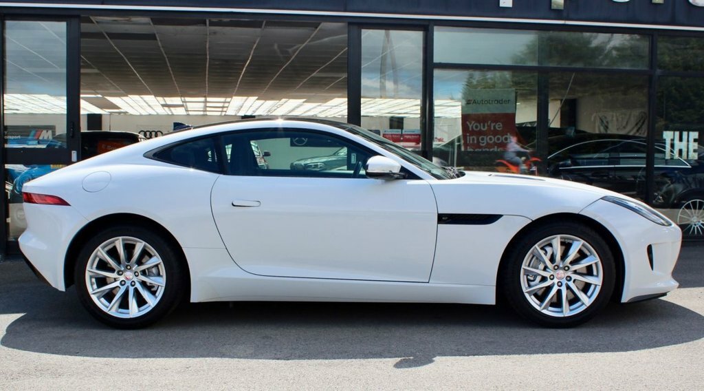 Jaguar F-Type Coupe NJ16SGY White #6