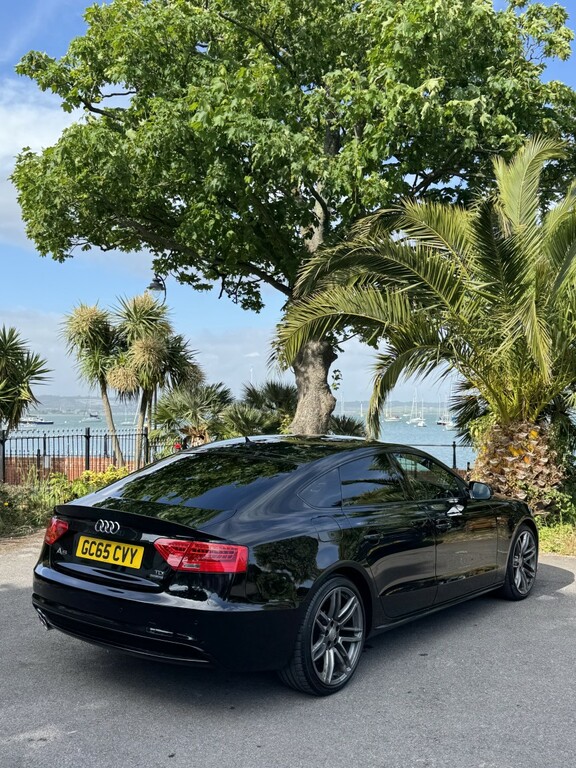 Audi A5 2.0 Tdi Black Edition Plus GC65CVY Black #3