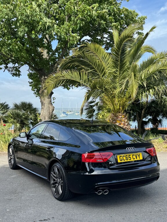 Audi A5 2.0 Tdi Black Edition Plus GC65CVY Black #5