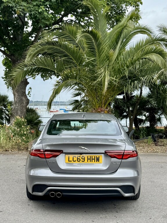 Jaguar XE 2.0 D180 R-dynamic S LC69HHW Grey #3