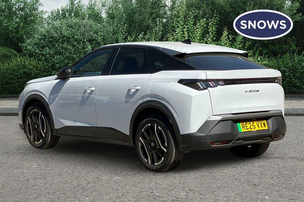 Peugeot 3008 73Kwh Allure White #3