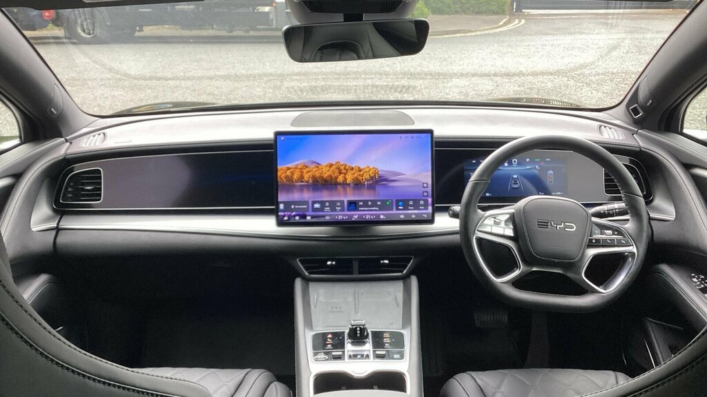Byd Sealion 7 82.5Kwh Design Awd RO26AGZ Black #5