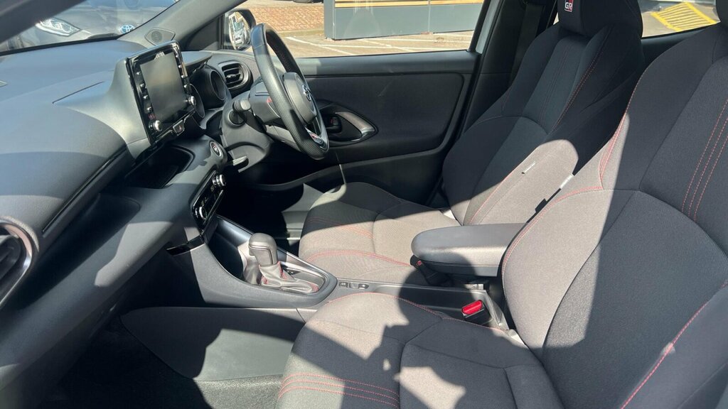 Toyota Yaris 1.5 Vvt-h Gr Sport E-cvt Euro 6 Ss DN22EBX Grey #5