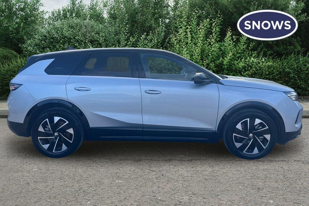 Vauxhall Grandland 73Kwh Gs DY25SWO Grey #3