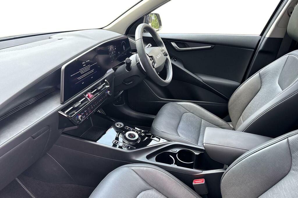 Kia Niro 1.6H Gdi 4 Dct Euro 6 Ss KT24BHY Black #2