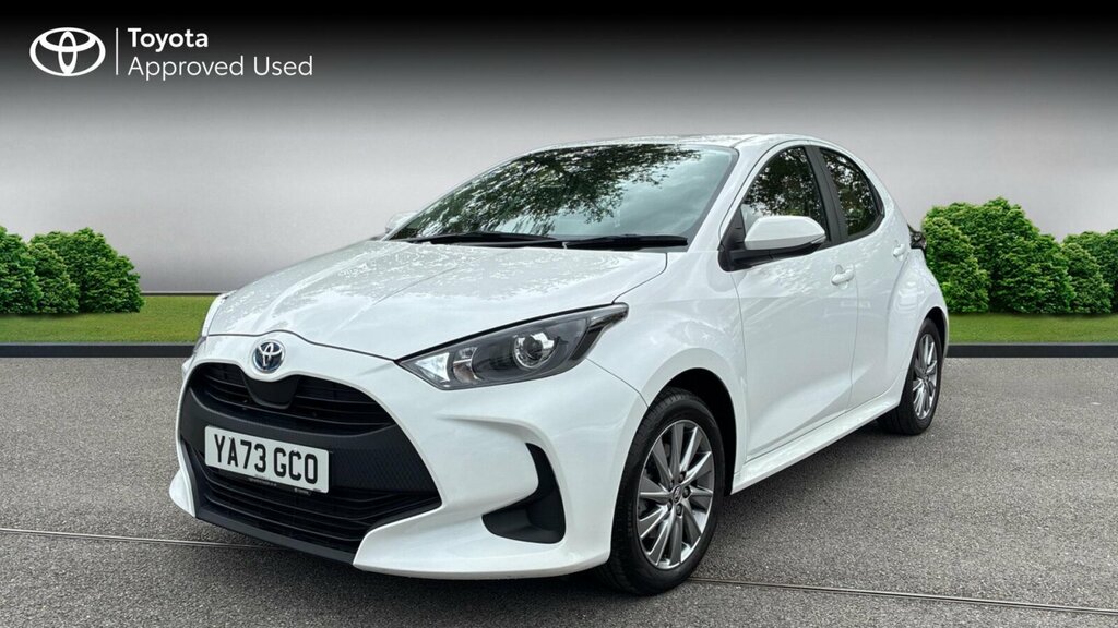 Toyota Yaris 1.5 Vvt-h Icon E-cvt Euro 6 Ss YA73GCO White #3
