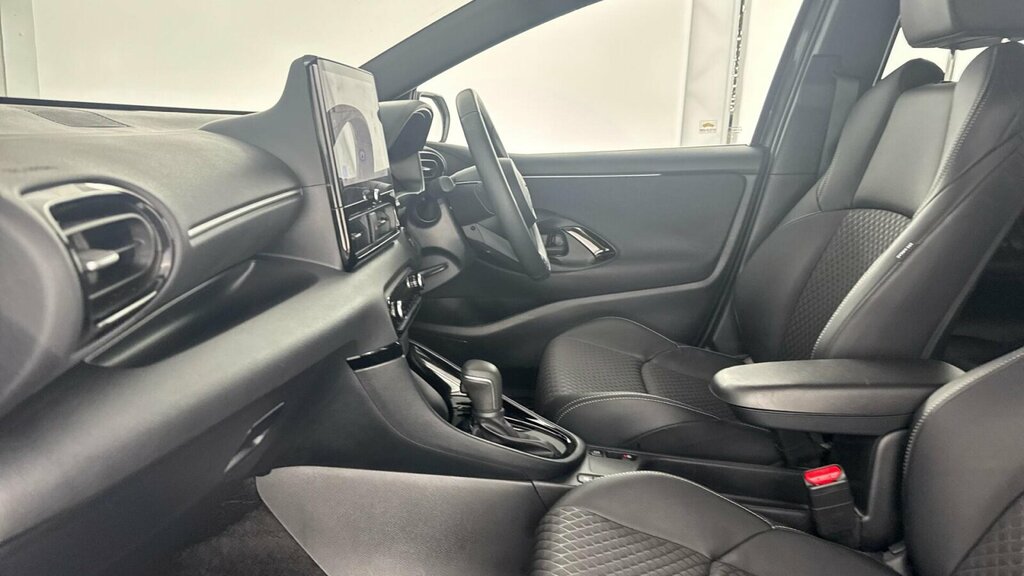 Toyota Yaris 1.5 Vvt-h Excel E-cvt Euro 6 Ss GU25PGV Grey #6