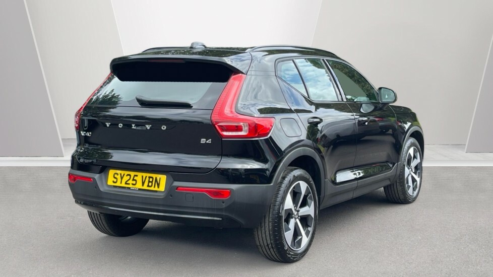 Volvo XC40 Plus, B4 Mild Hybrid, Dark SY25VBN Black #2