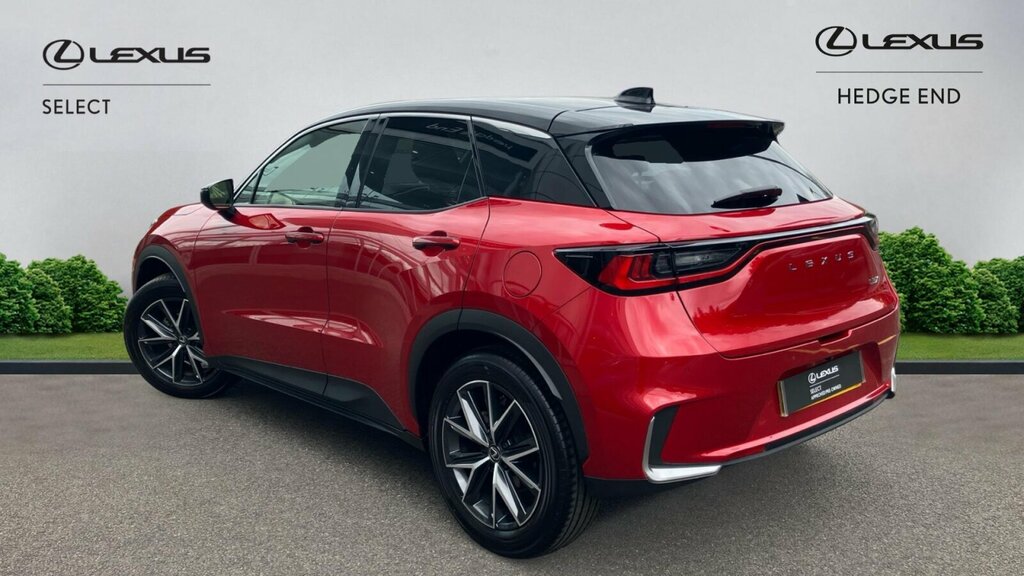 Lexus LBX 1.5 Vvt-ie Premium Plus Design Suv Hybr HY74WHN Red #2