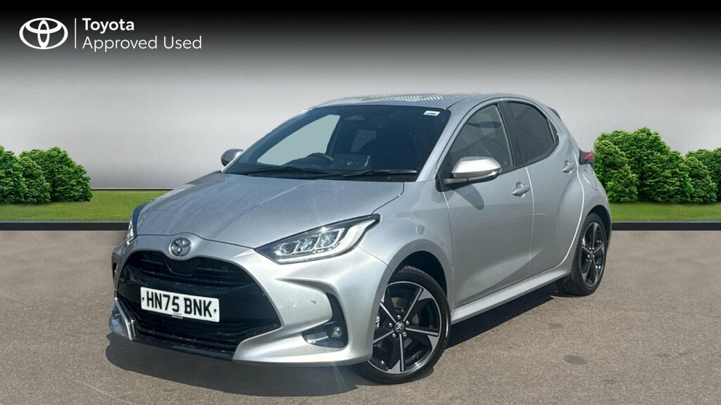 Toyota Yaris 1.5 Vvt-h Excel E-cvt Euro 6 Ss HN75BNK Silver #3