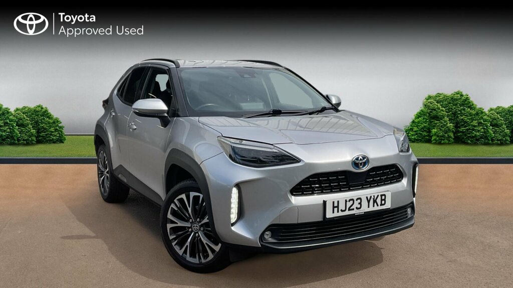 Toyota Yaris Cross 1.5 Vvt-h Excel E-cvt Awd Euro 6 Ss Silver