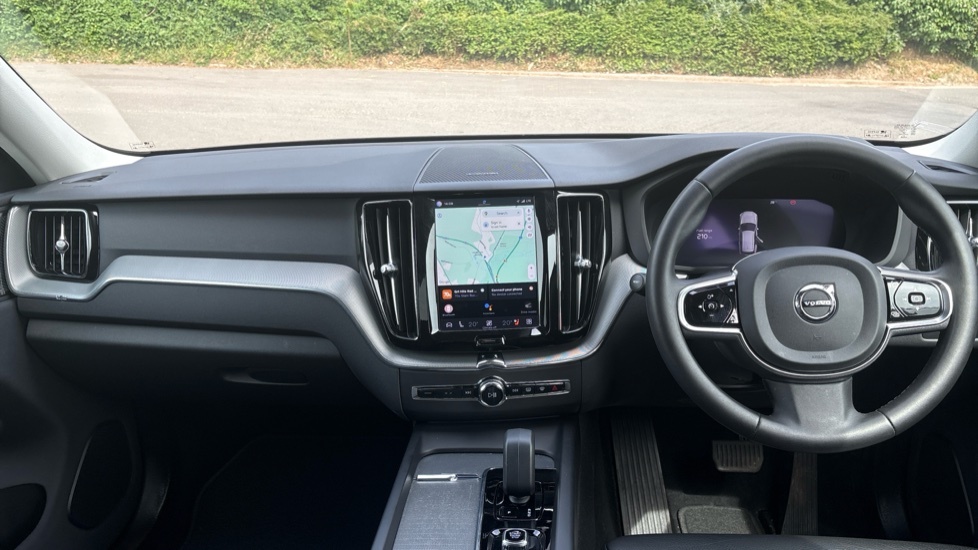 Volvo XC60 Plus, B4 Mild Hybrid, Dark CF72VDL Black #5
