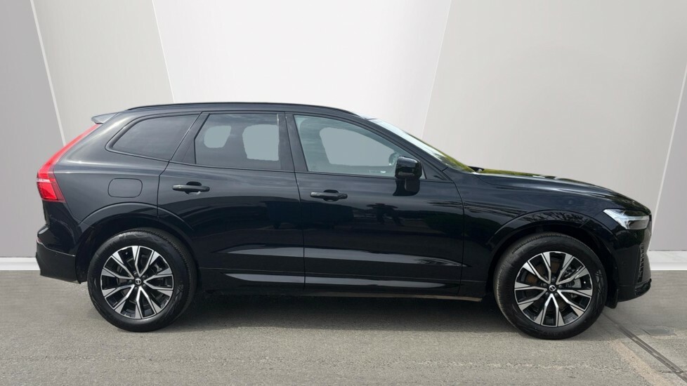 Volvo XC60 Plus, B4 Mild Hybrid, Dark CF72VDL Black #3