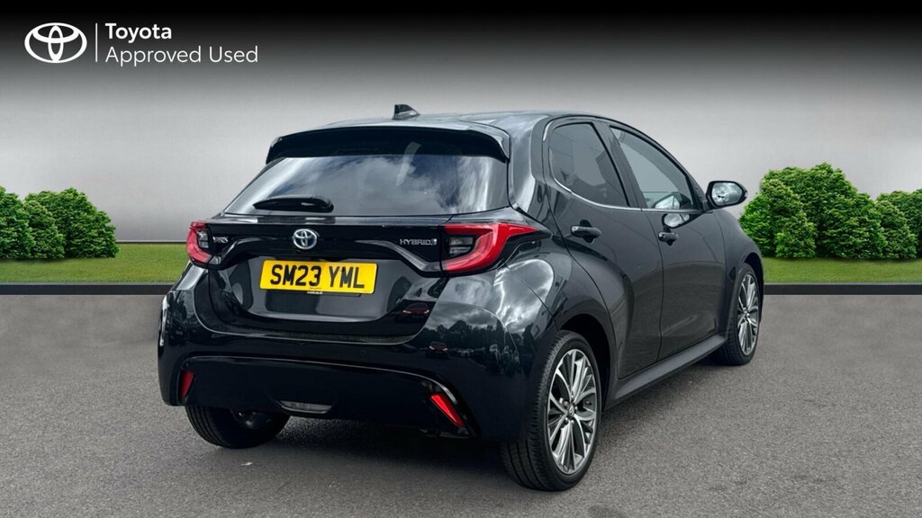 Toyota Yaris 1.5 Vvt-h Excel E-cvt Euro 6 Ss SM23YML Black #2