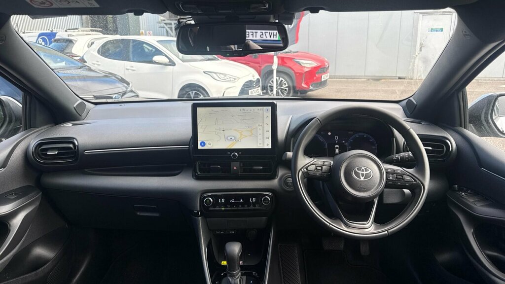 Toyota Yaris 1.5 Vvt-h Excel E-cvt Euro 6 Ss HK75DHE Silver #6