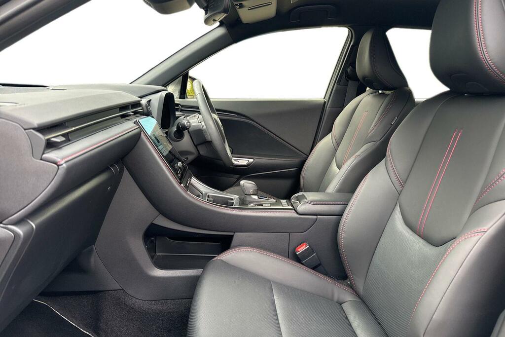 Lexus LBX 1.5 Vvt-ie Premium Plus E-cvt Euro 6 Ss WJ75CNF Black #5
