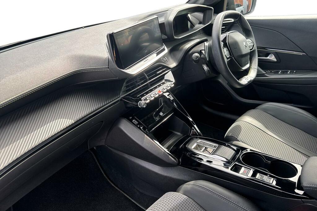 Peugeot 208 1.2 Puretech Gt Eat Euro 6 Ss RV72LNR Black #2
