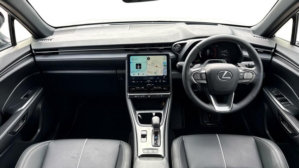 Lexus LBX 1.5 Vvt-ie Takumi E-cvt Euro 6 Ss WJ25EFX White #6