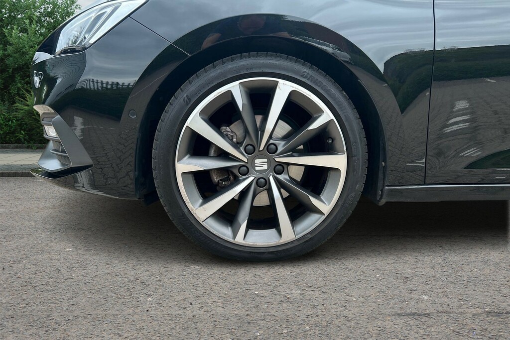 Seat Leon 1.5 Etsi 150 Fr Sport Dsg Black #5