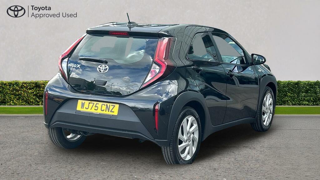 Toyota Aygo X 1.0 Vvt-i Pure Euro 6 Ss WJ75CNZ Black #2