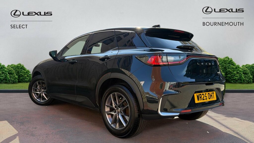 Lexus LBX 1.5 Vvt-ie Premium E-cvt Euro 6 Ss WR25OHT Black #2