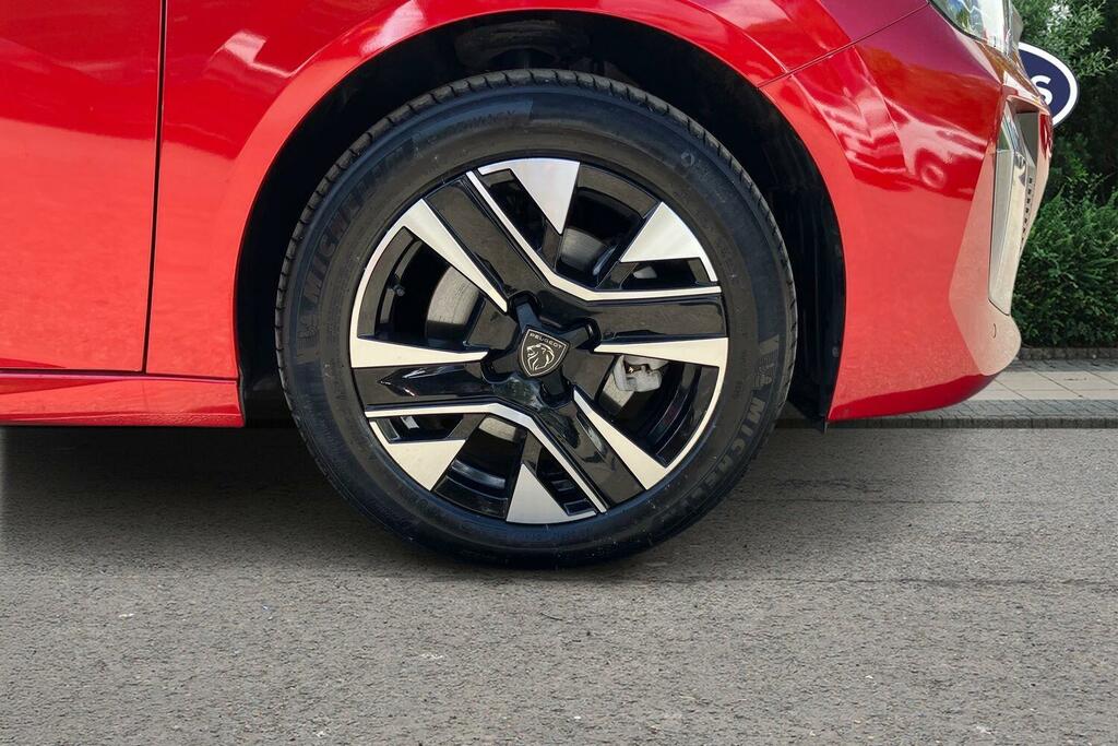 Peugeot 208 1.2 Allure E-dsc6 Euro 6 Ss KM25ENR Red #5
