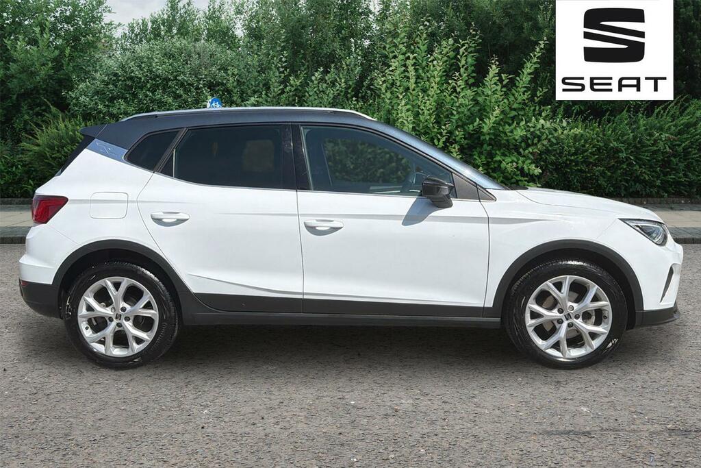 Seat Arona 1.0 Tsi 110 Fr HN23KFY White #4