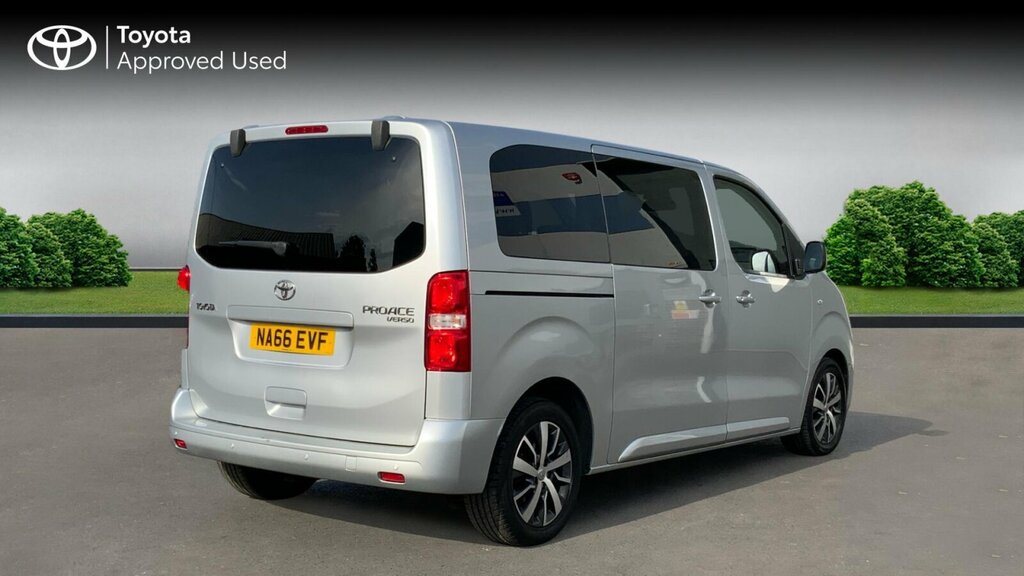Toyota Proace Verso Verso D-4d L1 Shuttle Silver #2