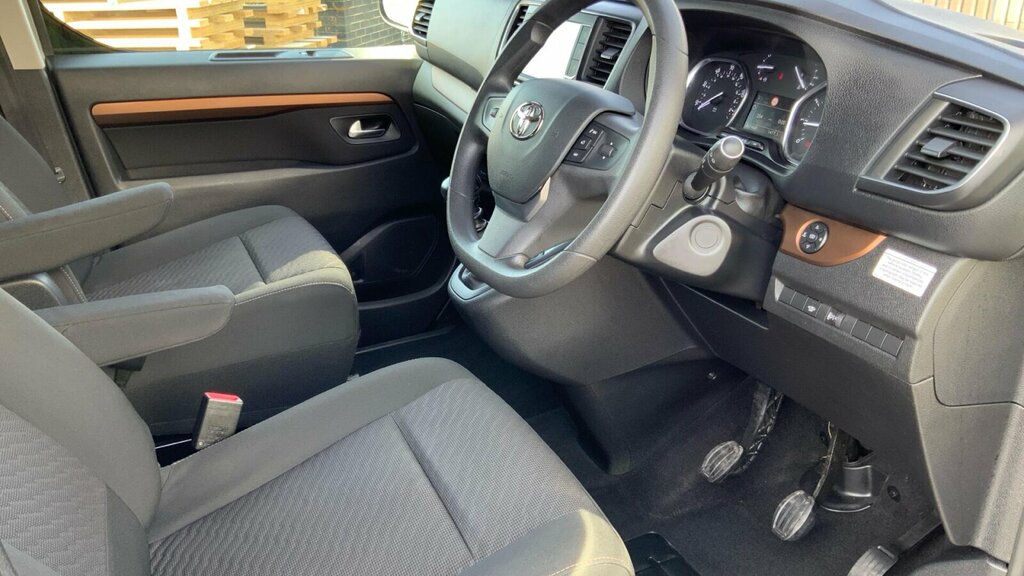 Toyota Proace Verso Verso D-4d L1 Shuttle Silver #12