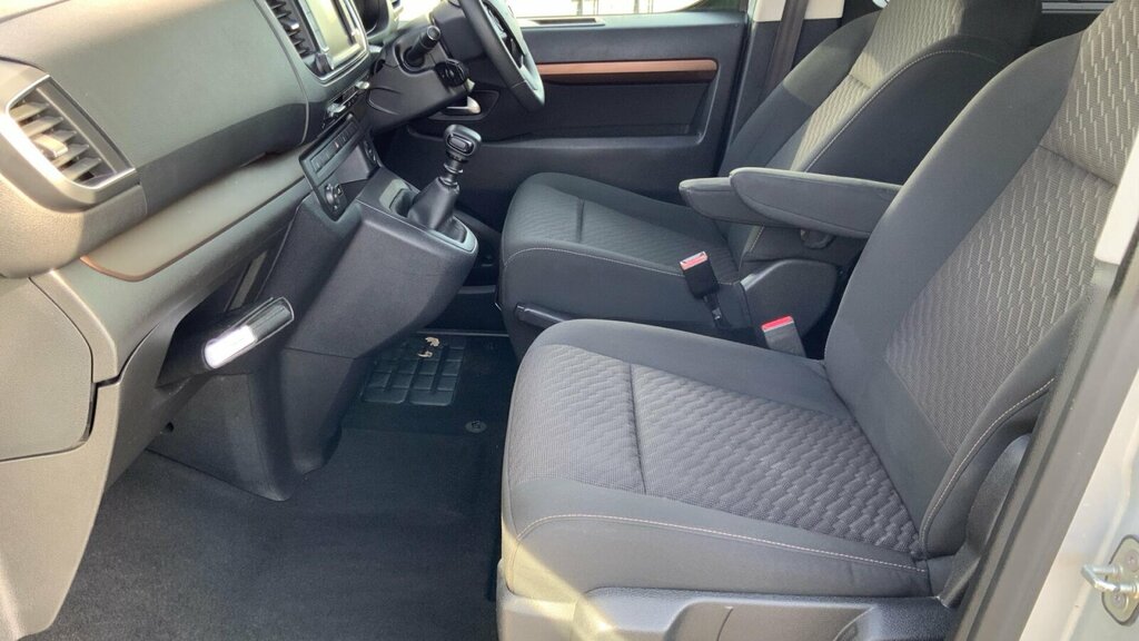 Toyota Proace Verso Verso D-4d L1 Shuttle Silver #5